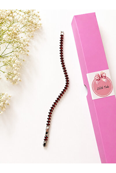 Lilith Takı Elegant Waterway Bracelet with Red Stone |   Sparkling Stylish Da...