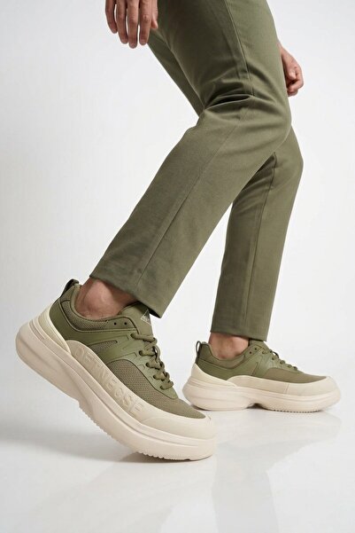 Guja Khaki Lightweight Flexible Air-Permeable Men's Sports Shoes 26Y538 m