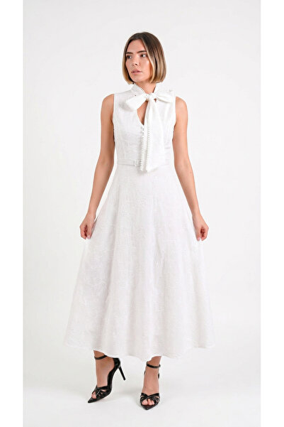 Caddebostan Moda Embroidered, Belted, Halter Neck, Sleeveless, Summer Midi Dress