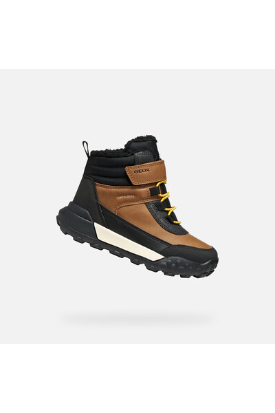 Geox Pantofi negri pentru băieți până la gleznă Trekkyup Boy B ABX