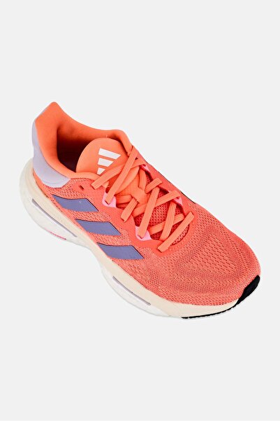 adidas حذاء جري Solar Glide 5 برباط للنساء، لون خوخي