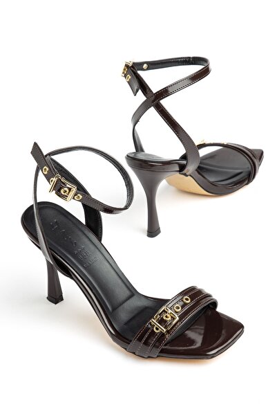 Moda Eleysa Kaylee Women's Brown Patent Leather Blunt Toe Buckle Heeled Shoes