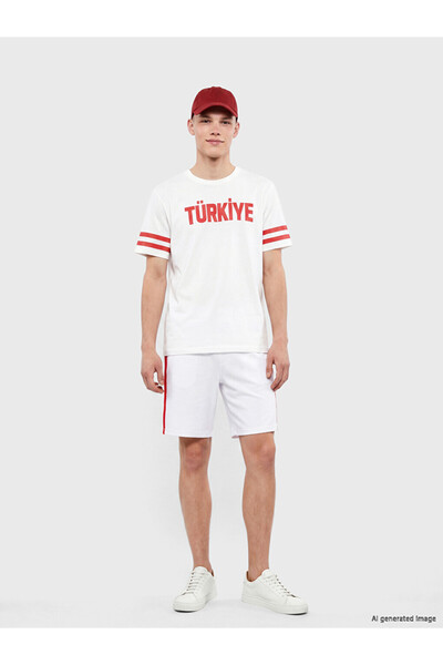 LC Waikiki Esvab • Modern & Distinctive Men's Shorts with Stripe Detail