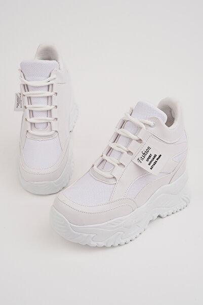 Madam Tarz Frm-8006 Hidden Heel Lace-Up Sports Shoes