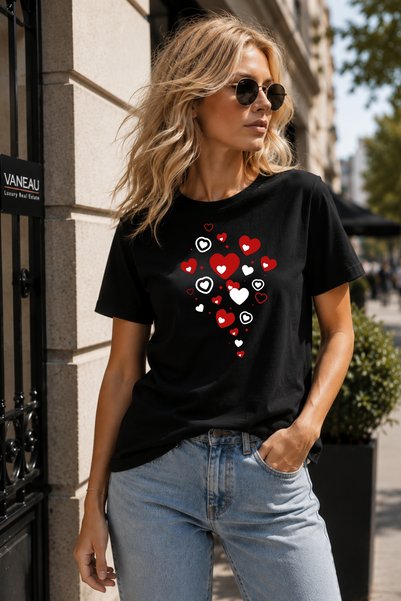 Büşra Çetin Women's Heart T-Shirt, Casual Everyday Wear Black Heart T-Shirt, Group T-Shirt, Unisex Black T-Shirt, Crew Neck T-Shirt