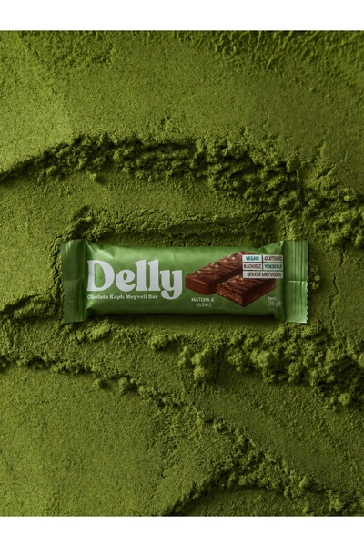 Delly 12 Adet Çikolata Kaplı Matcha & Çilekli Meyveli Bar 35 g
