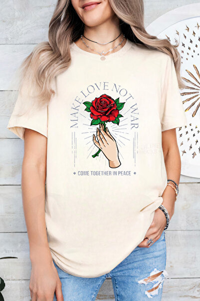 Sarah's Boutique Women's T-shirt – 100% cotton – Make Love