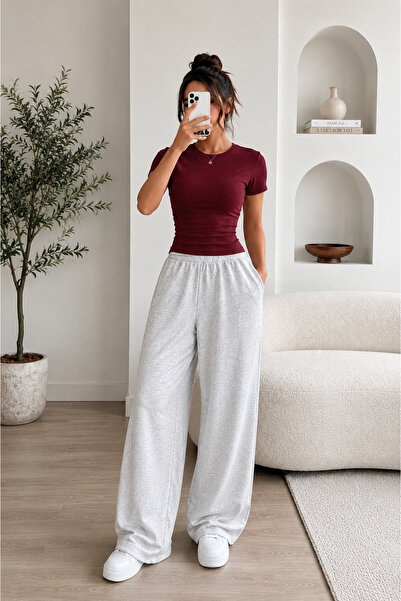 EVIus Set de trening pentru femei, cu tricou mulat cu gât rotund și pantaloni...