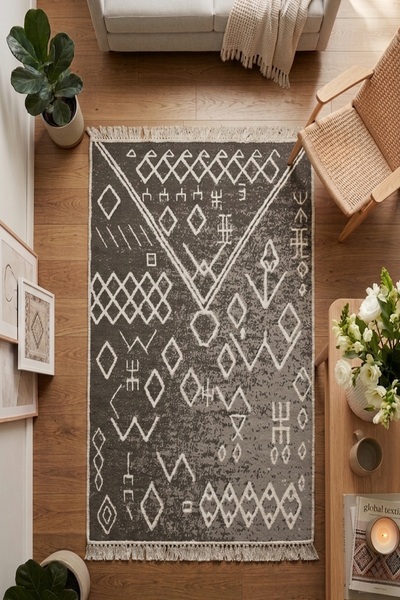 Lorvian Noletti Modern Desen Makinede Yıkanabilir Kilim Çift Taraflı Pratik v...