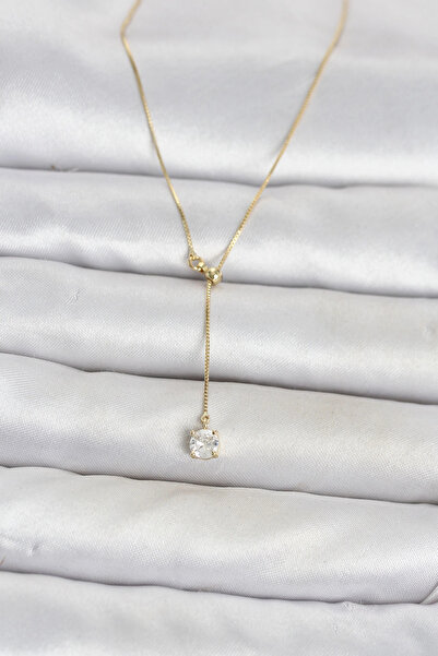 Clariss Brass Gold Color Elevator Model Women's Necklace