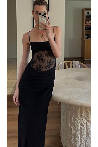My Blog Rochie lungă neagră cu dantelă în talie - 2494