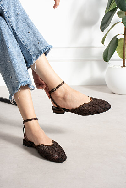Mio Styllo Larista Lace Detail Back Strap Buckle Women's Flat Sandals