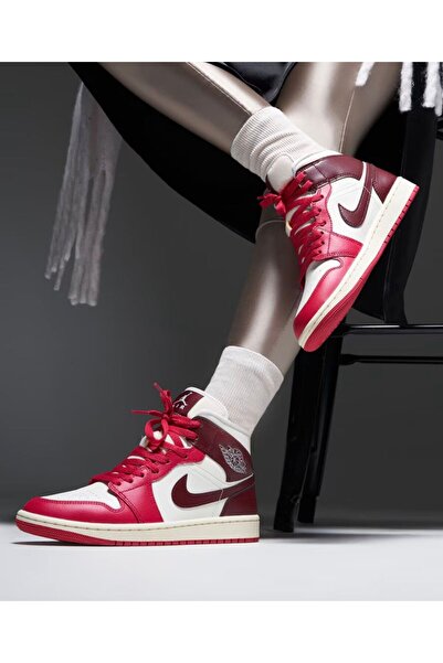 Nike Air Jordan 1 Mid 'Mystic Hibiscus' Unisex Spor Basketbol Ayakkabısı 6472...