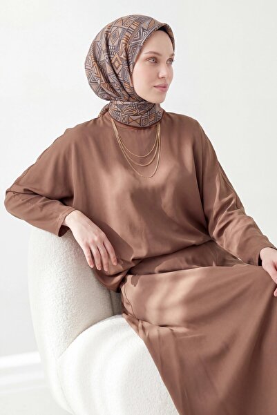 Silk Home وشاح ناعم بتصميم هندسي بلون الأنثراسيت