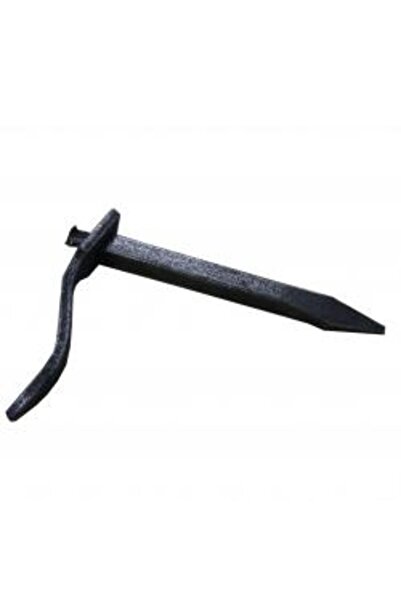 Un CÂRLIG DE TENCUIALĂ ZINCATĂ DE 130 MM