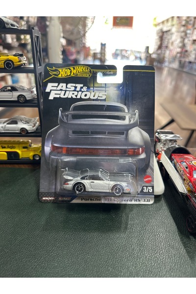 HOT WHEELS PREMİUM KART PORSCHE 911 CARRERA RS 3.8 HNW46-JBM03