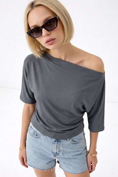 COMBİNE MİCHAİL Women's Off-Shoulder Cotton Smoked Slim Fit T-Shirt