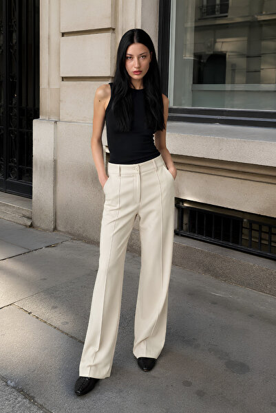 DI LORIA Women's Beige High Waist Wide Leg Palazzo Trousers with Ribbed Front...