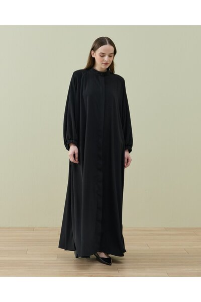 Aybikestil Krep Yandan Yırtmaçlı Düğmeli Abaya Siyah