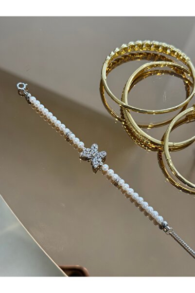 Generic Brand Butterfly Pearl Detailed Bracelet