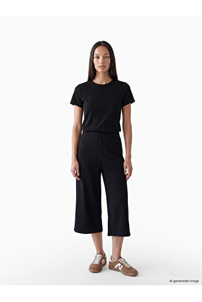 LC Waikiki Black Elastic Waist Soft Touch Women's Capri