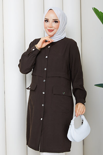 Pamuk Butik قبعة نسائية ذات ياقة عالية وجيب وغطاء بأزرار