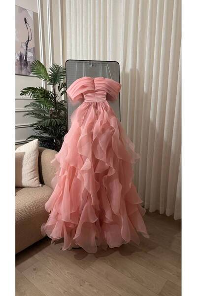 FASHION Pink Off-The-Shoulder Dress with Shiny Embroidery and Soft Cascading ...