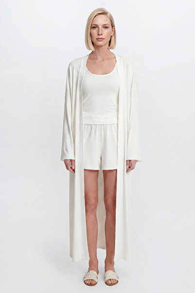 AC&Co / Altınyıldız Classics Women's White Soft Textured Comfortable Standard...