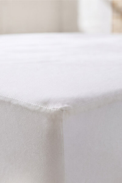 Formeya Bamboo Sleep Premium Bamboo Fabric Liquid-Proof Fitted Mattress Protector – Breathable Mattress Protector