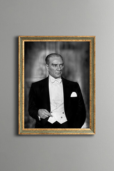 epiqart Ataturk - Vintage Patterned Painting - Fine Model