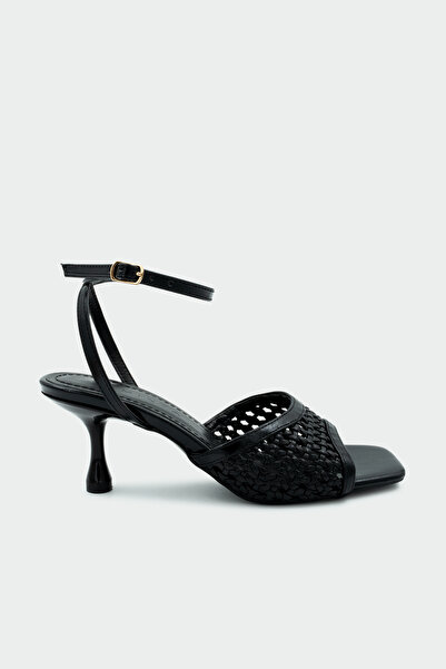 LAMİNTA Taty Knitted Detailed Women's Black Heeled Shoes