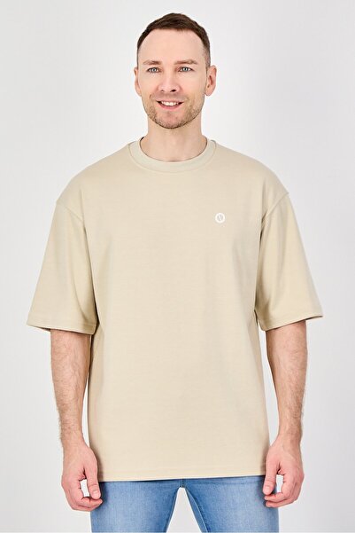 Onadime Men Crew Neck Short Sleeve Graphic Print T-Shirt, Beige