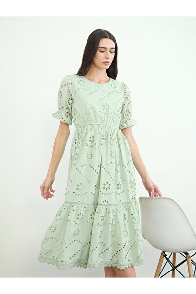 Styli Green Schiffli Puff Sleeve A-Line Midi Dress