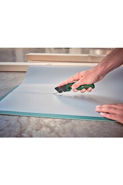 Bosch Premium Katlanabilir Maket Bıçağı Dayanıklı ve Ergonomik Tasarım ile Uzun Ömürlü Kullanım