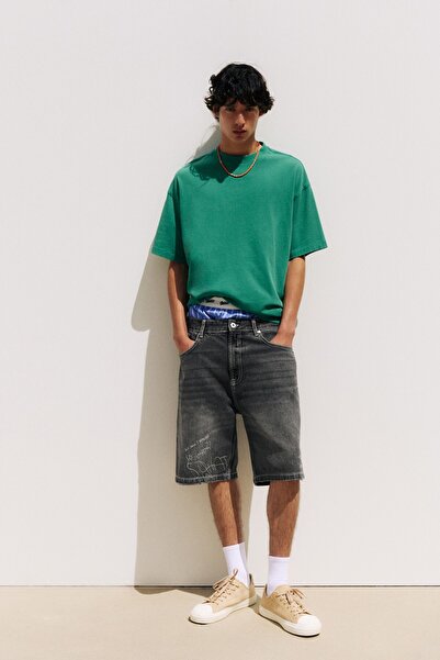 Pull & Bear Nakışlı baggy denim bermuda şort