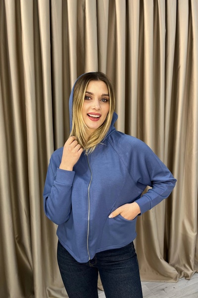 Veni Life Women's Relaxed Fit Zippered Hooded Sweatshirt