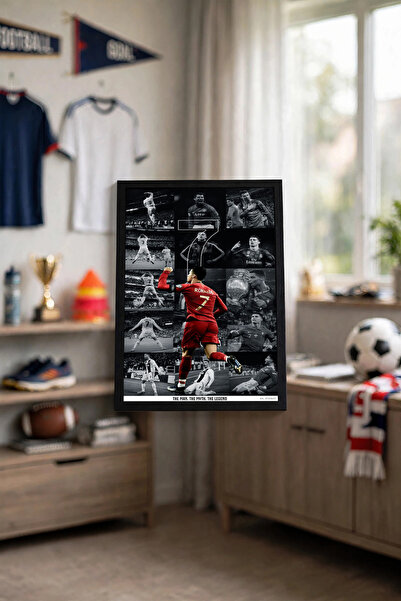 Halura Cristiano Ronaldo Desenli Ahşap Görünümlü Çerçeve | 15x21, 21x30, 30x4...