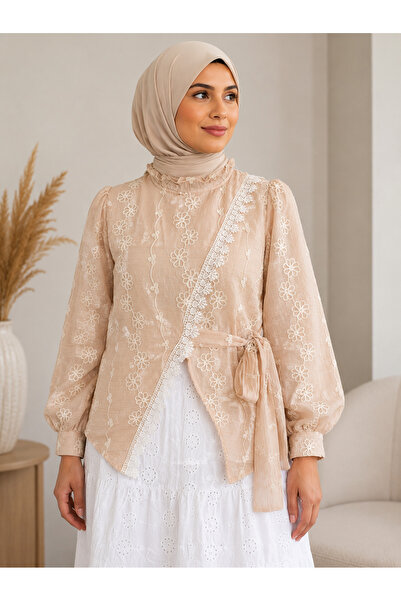 LAYARA COUTURE LACE TOP WITH EMBROIDERY FIT UP TO SIZE (Small - Medium)