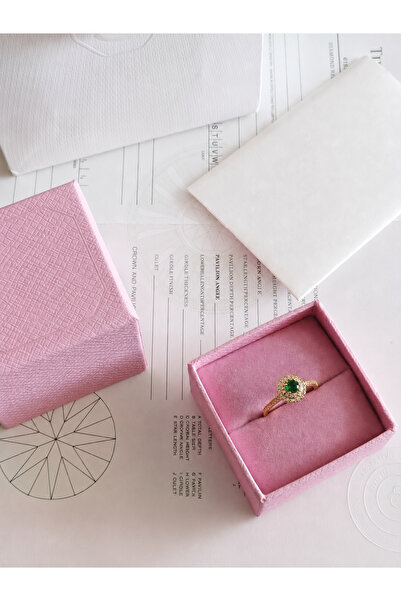 Glamour Galore Luxury Ring with Accessories