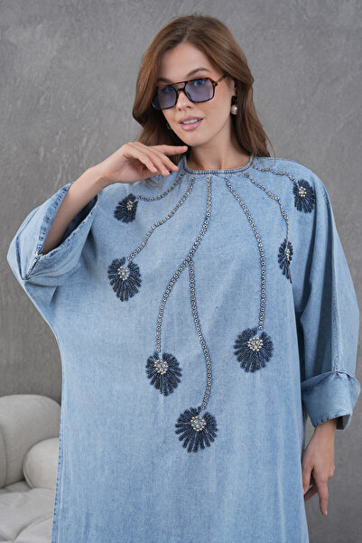 Moda Neval فستان جينز طويل مزين باللؤلؤ للنساء