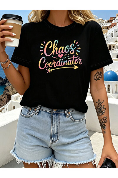 01THEONE تي شيرت نسائي بطباعة 'Chaos Coordinator' مضحكة - قميص بأكمام قصيرة و...