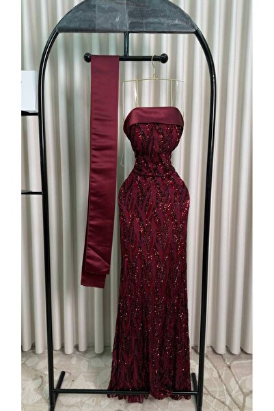 To Be Audrey Sequin Embroidered Dress