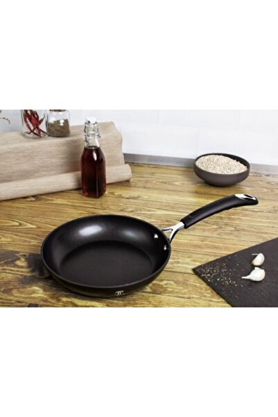 Berlinger Haus Tigaie de marmură 28cm Professional Black Titan BH-6117