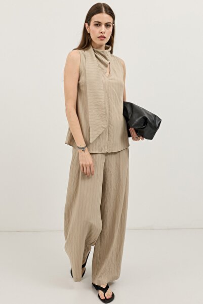 Antioch Beige Shawl Collar Striped Women's Set