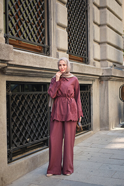 LOCCO Women's Floral Embroidered Hidden Button Detail Shirt Linen Suit Plum