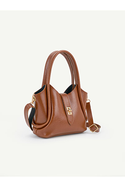 HONEY BAG Γυναικεία τσάντα Muse με λεπτομέρεια αγκράφας και ρυθμιζόμενο λουρά...