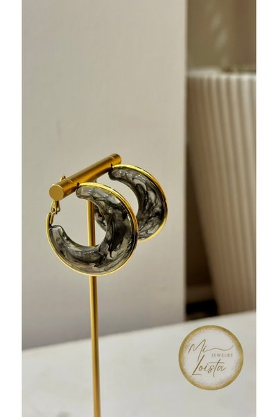 Mi Loista Jewelry أقراط دائرية باللون الرمادي الدخاني مع إطار ذهبي - أقراط أك...