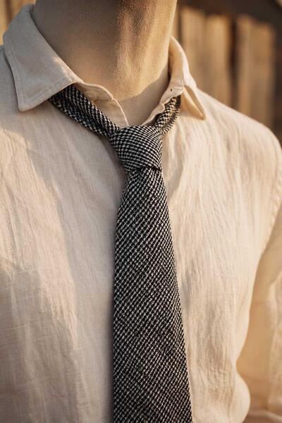 Kravatkolik Black and White Classic Linen Tie Kk13842