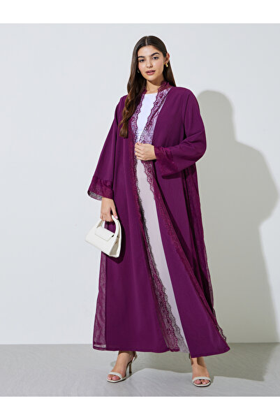 Amirah By Styli عباءة بنفسجية مفتوحة من الأمام مع تطريز دانتيل