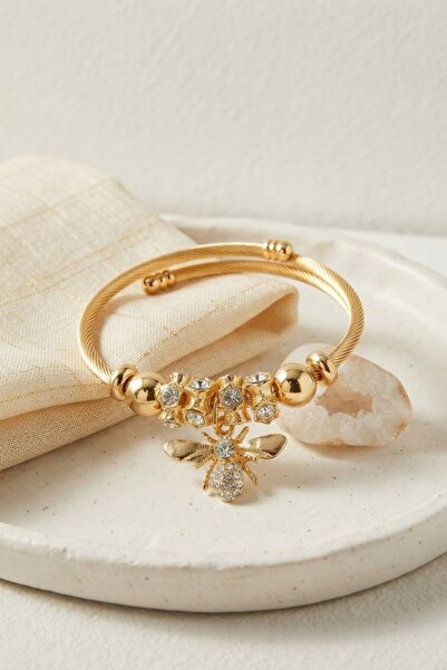 Inure Jewelry Bee Model Gold Color Charm Bracelet